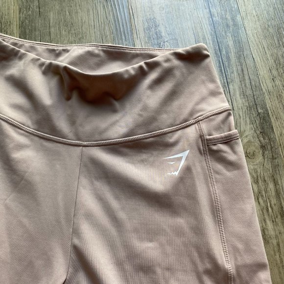 Blush Pink Gymshark Leggings - Picture 6 of 7